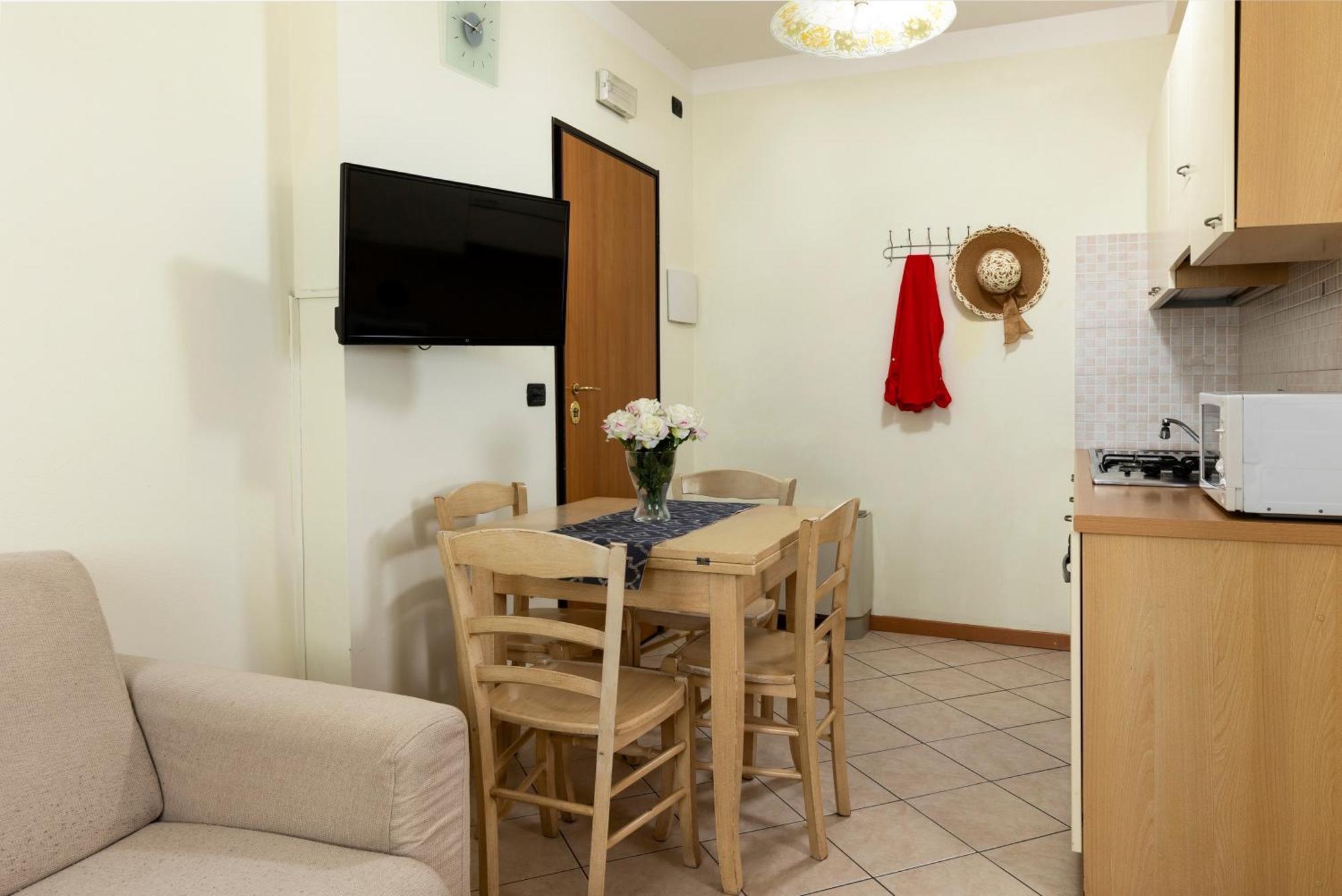 Residence Tre Trilo&Suites Rimini Exteriör bild